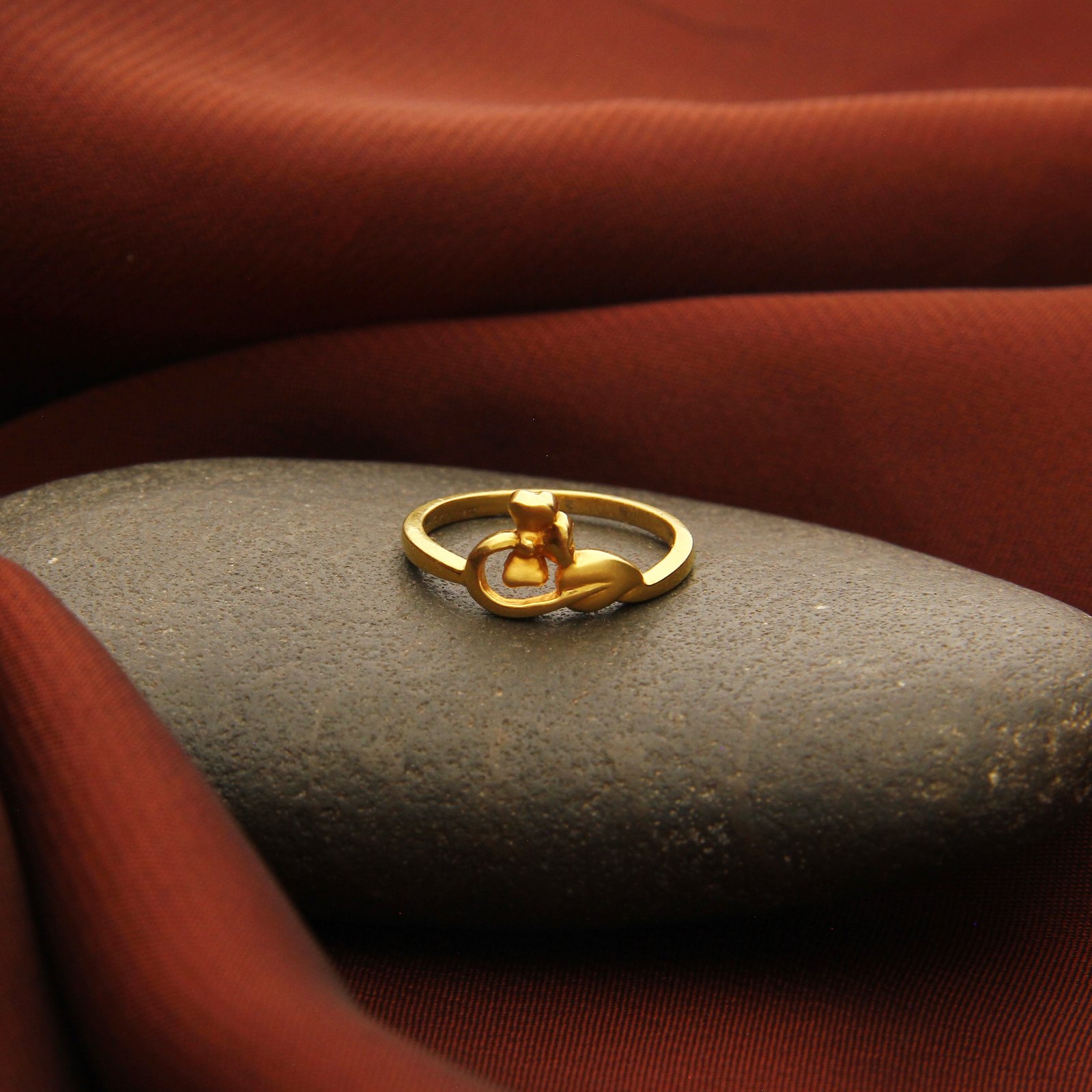 LADIES CASTING RING
